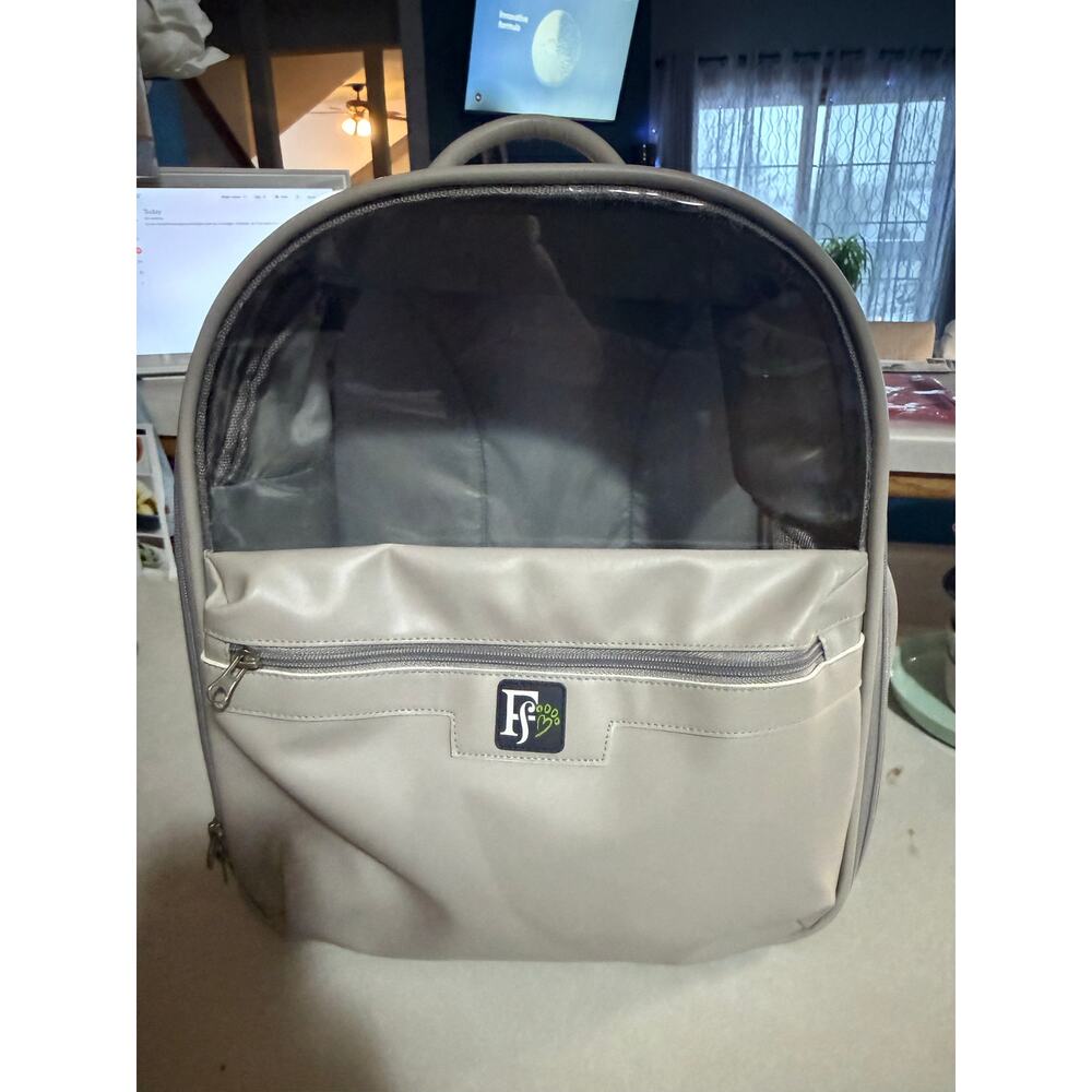 Pet backpack